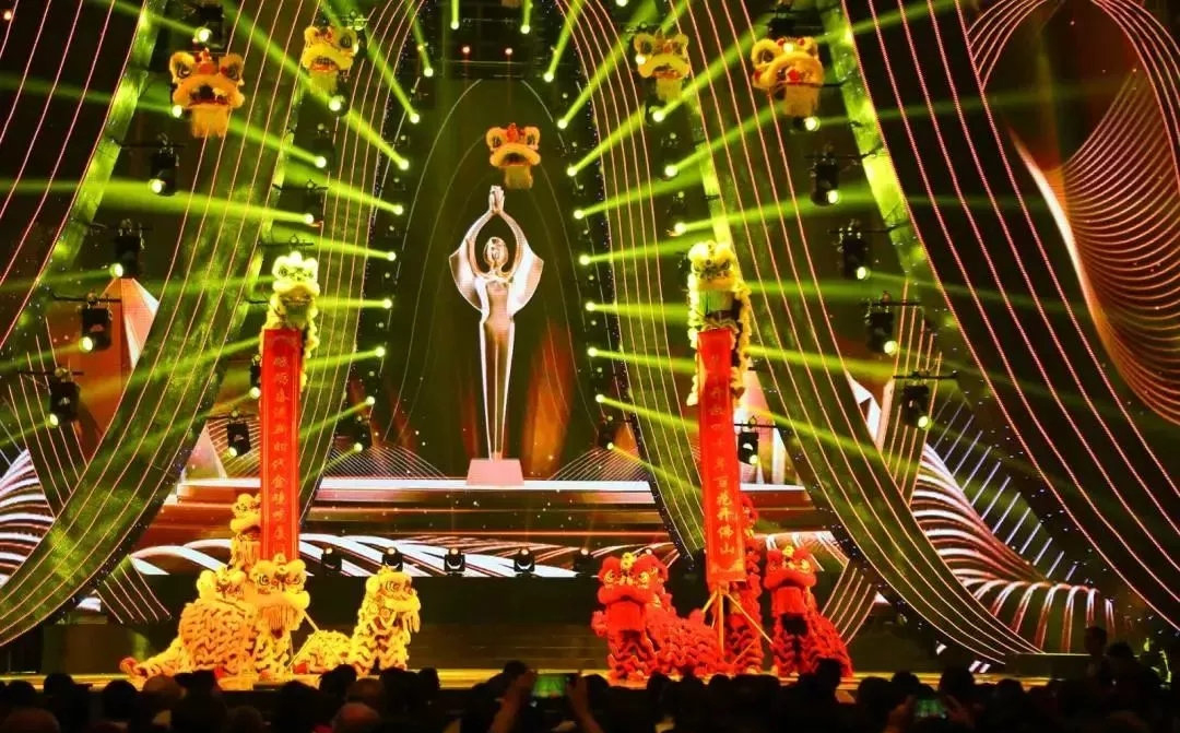 往屆屆中國(guó)金雞百花電影節(jié)盛況_高瑞品牌_北京高端設(shè)計(jì)公司